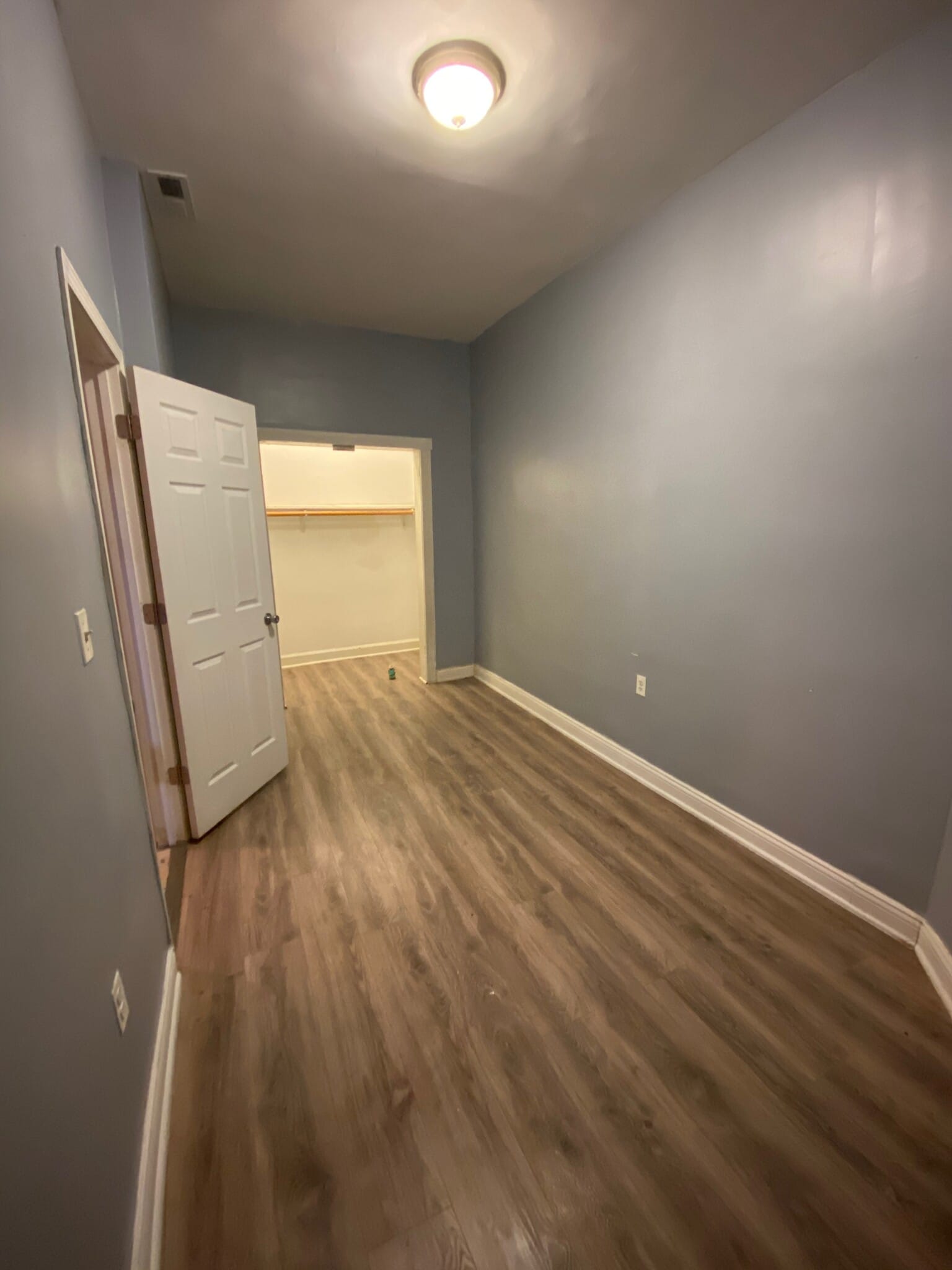 Building Photo - 4909 W Roosevelt Rd