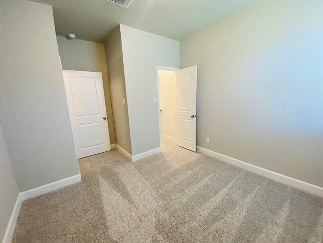 Building Photo - 5754 Redfish Ct
