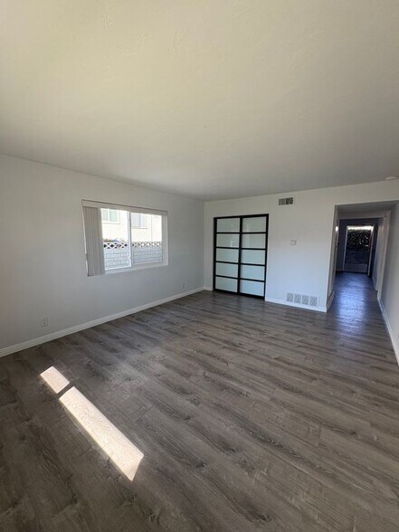 Building Photo - 24311 Santa Clara Ave
