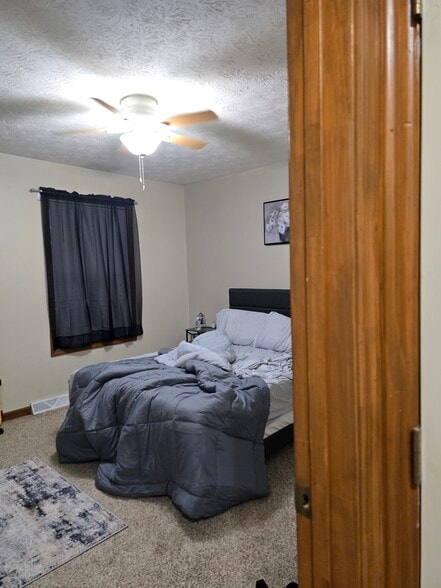 Building Photo - 302 Timothy Way