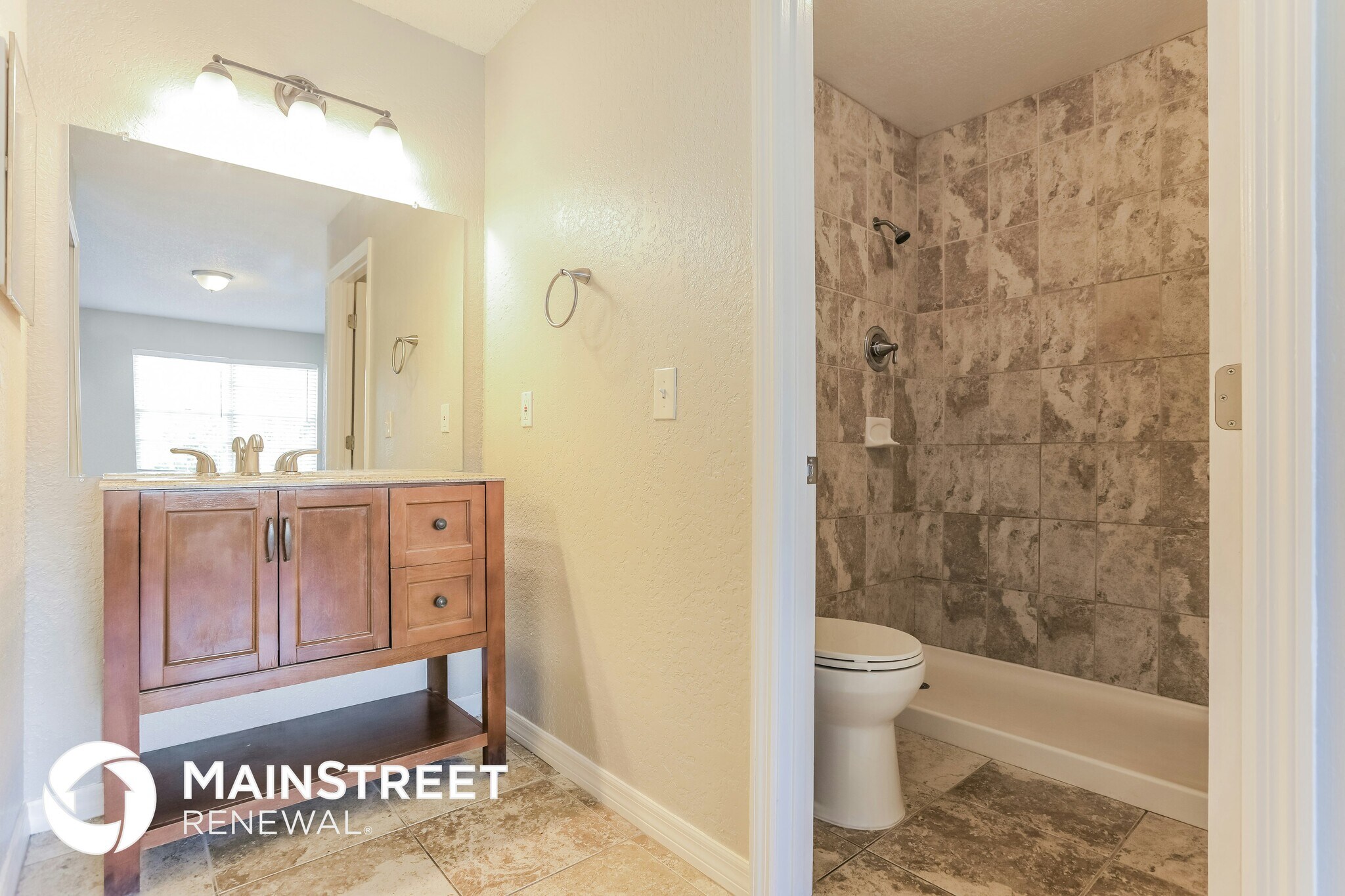 Building Photo - 22225 Seaton Ave