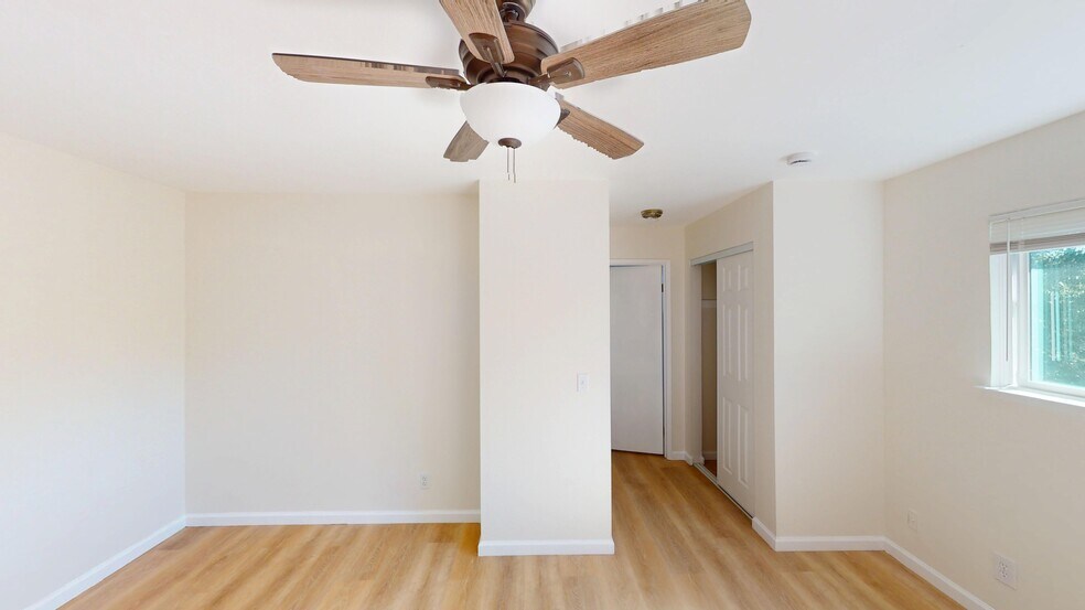 Building Photo - 18755 Gillman Dr