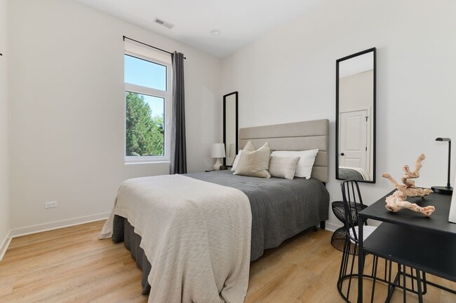 Building Photo - 284 Stonington Dr