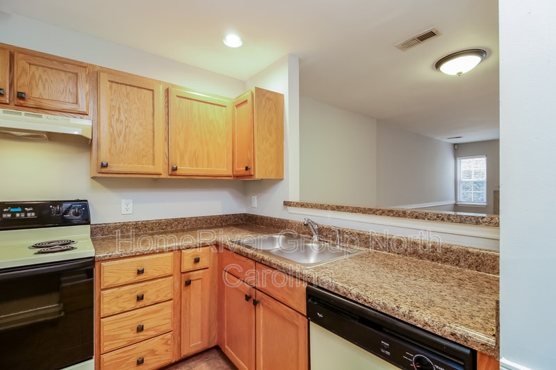 Building Photo - 3719 Winborne Ln