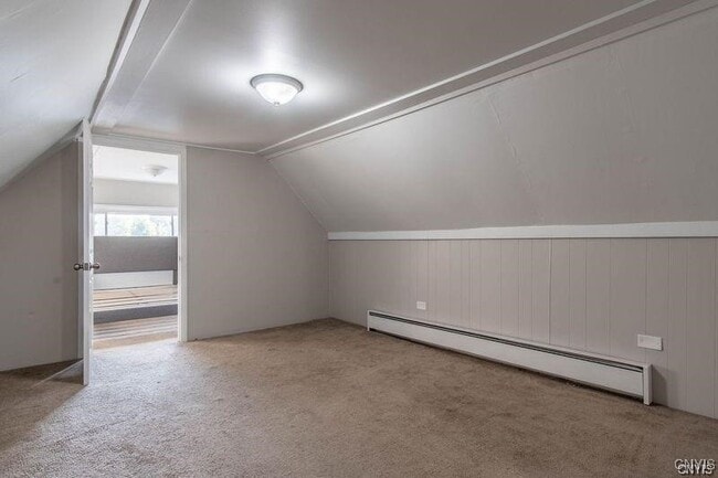 Building Photo - 813 Franklin St