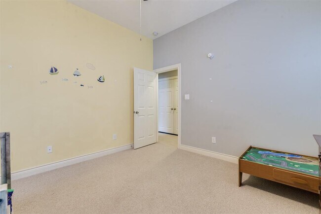 Building Photo - 3444 Cline St