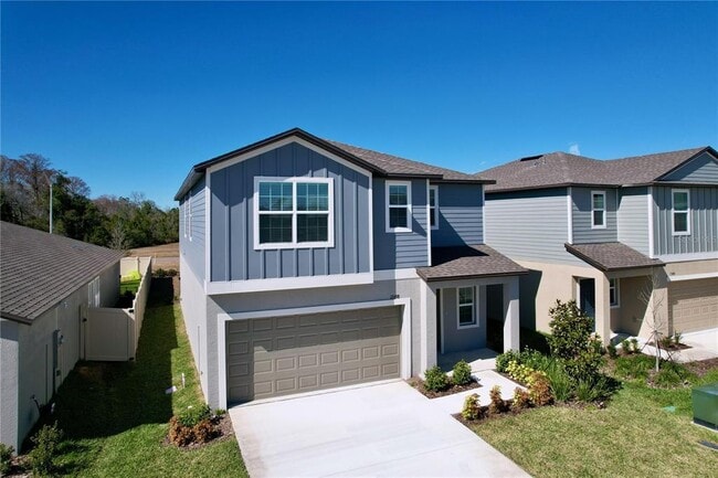 Building Photo - 17498 Happytrails St