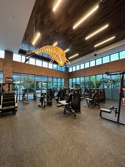 Building Photo - 47 NW 30th St