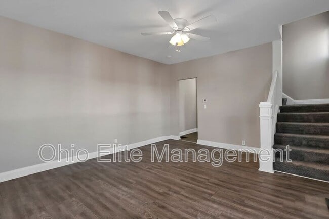 Building Photo - 775 S 17th St