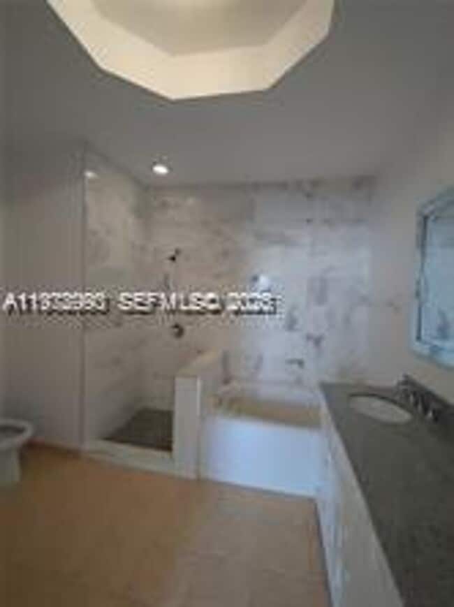 Building Photo - 8546 SW 165th Pl