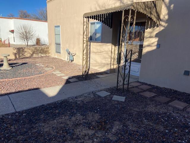 Building Photo - 500 Western Dr