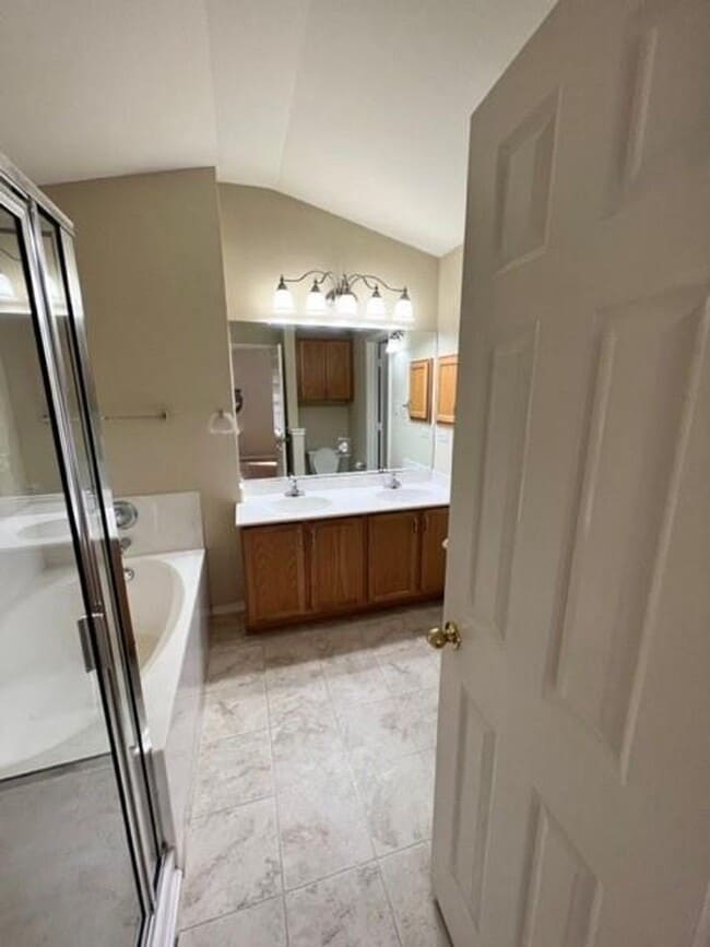 Building Photo - Cedar Park Towncenter / One Story / 4 bedrooms / Leander ISD