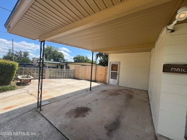 Building Photo - 11356 Renne Dr