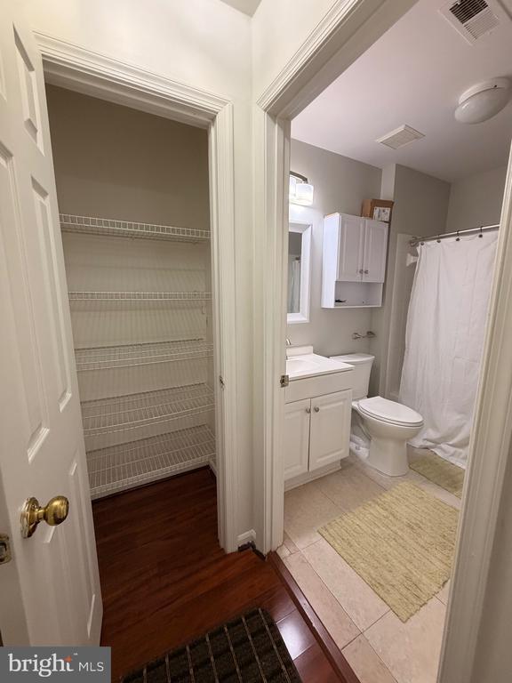Building Photo - 5707 Duke Ct