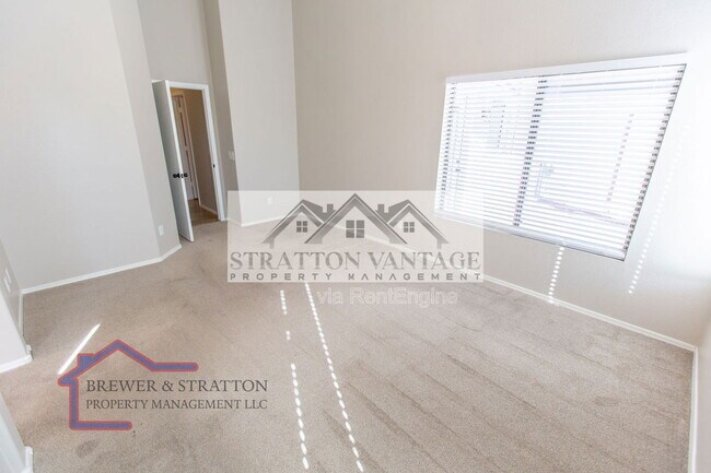 Building Photo - 3533 W Sousa Ct