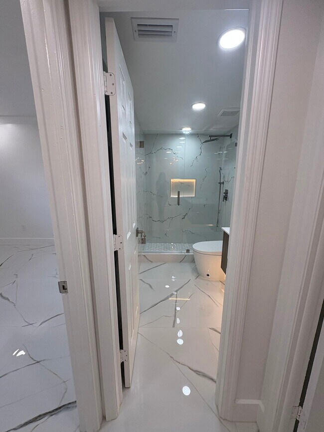 Building Photo - 7707 Camino Real