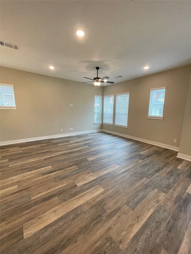 Building Photo - 18607 Courteous Wy