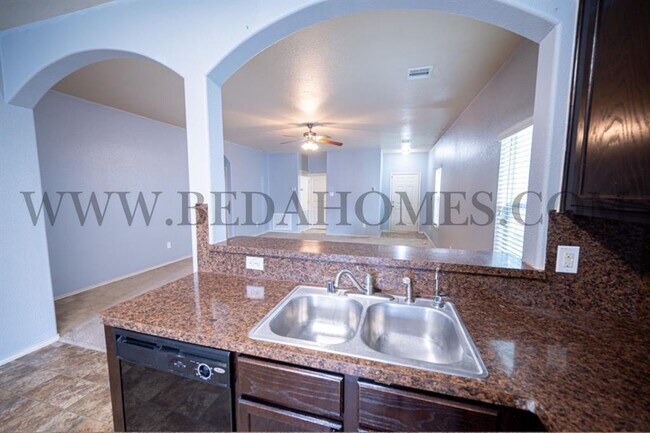 Building Photo - 7880 Galleon Field Ln