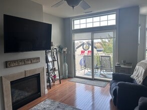 Building Photo - 838 Asbury Ave