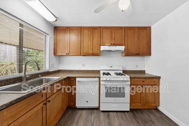 Building Photo - 33320 Barley Ln