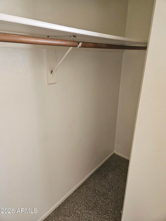 Building Photo - 885 N Granite Reef Rd