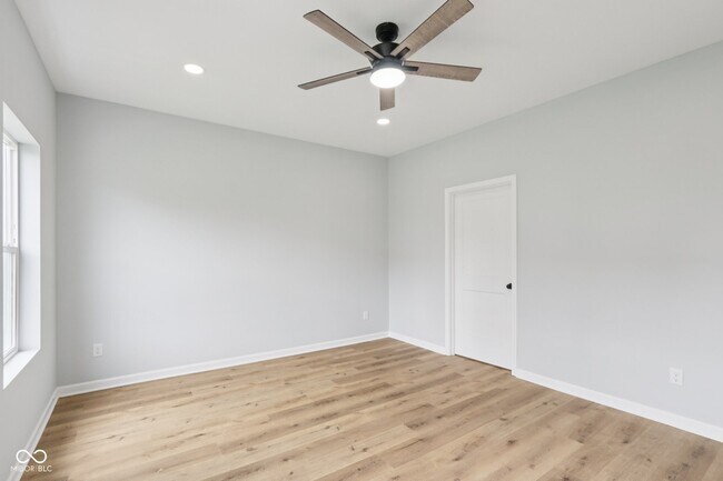 Building Photo - 8355 Fieldfare Way