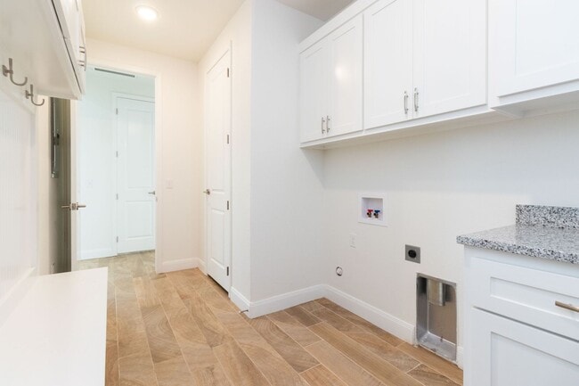 Building Photo - Available with our Lease with Purchase Option Program!