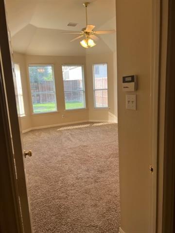 Building Photo - 321 Greenfield Dr