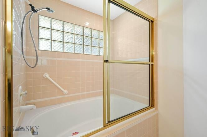 Building Photo - 3155 Fieldstone Dr W