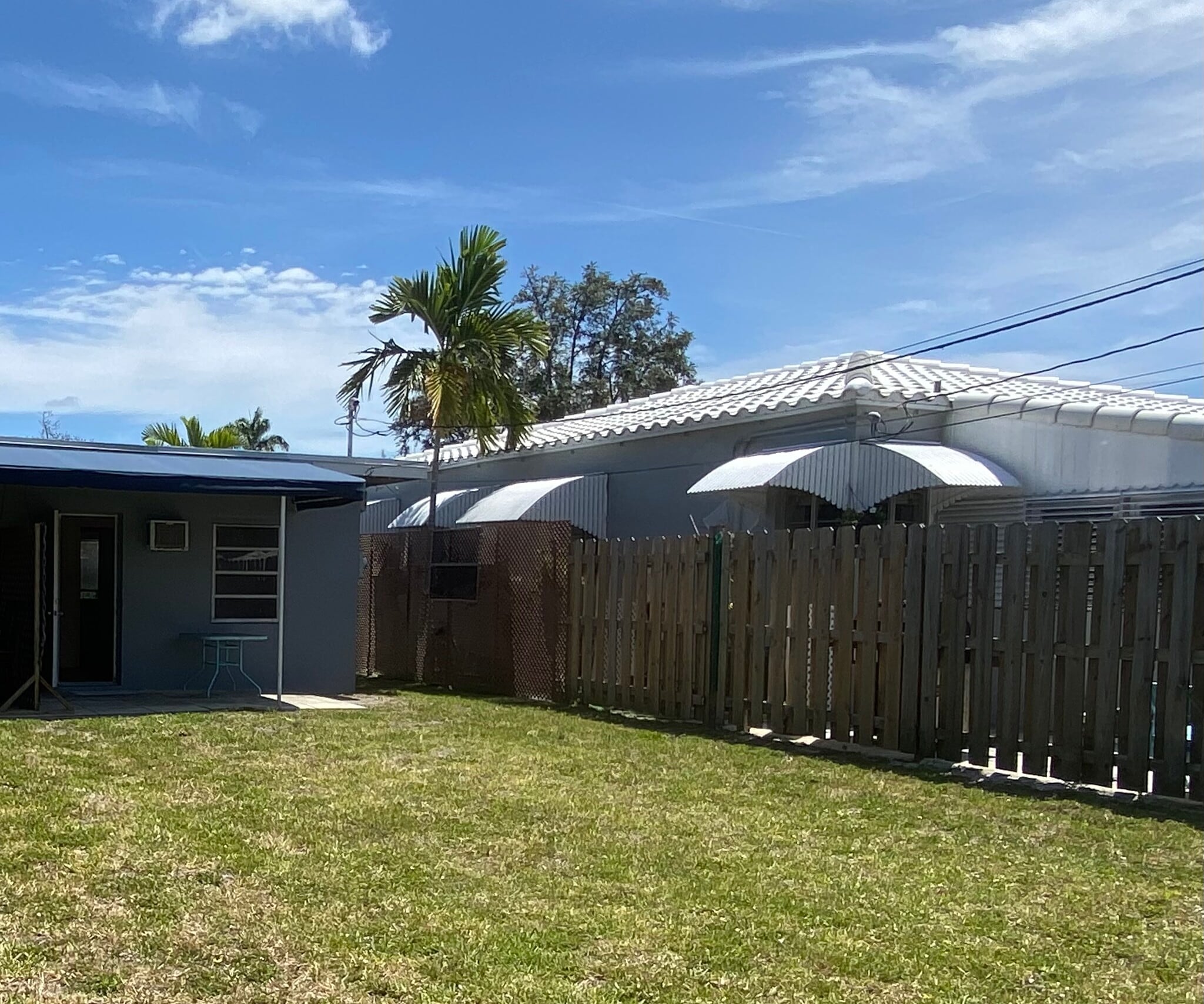 Building Photo - 924 N 16th Ave