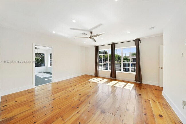 Building Photo - 501 NW 45th St