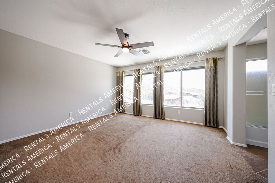 Building Photo - 3751 Desert Creek Ln