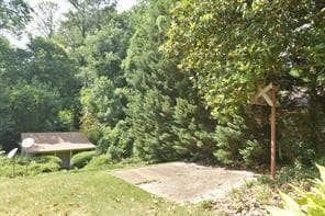 Building Photo - 119 Woodlawn Dr NE