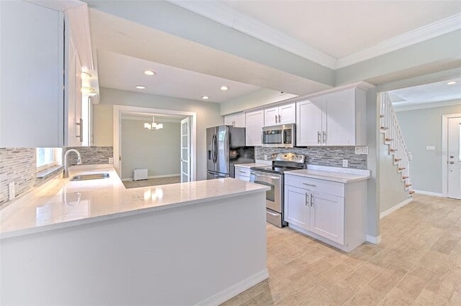 Building Photo - 4711 W San Rafael St
