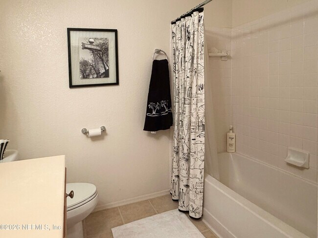 Building Photo - 11 Arbor Club Dr