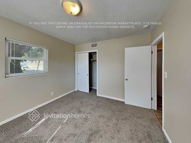 Building Photo - 1355 Stratford Dr