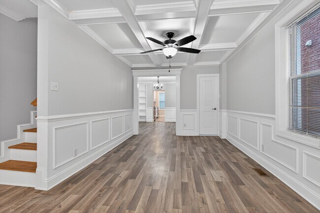 Building Photo - 39 Carroll St