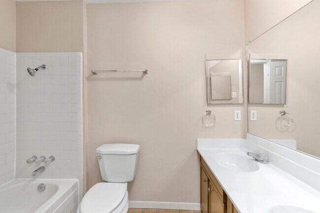 Building Photo - 2127 Union Mill Rd