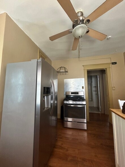 Kitchen refrigerator and stove - 187 Alden Ave