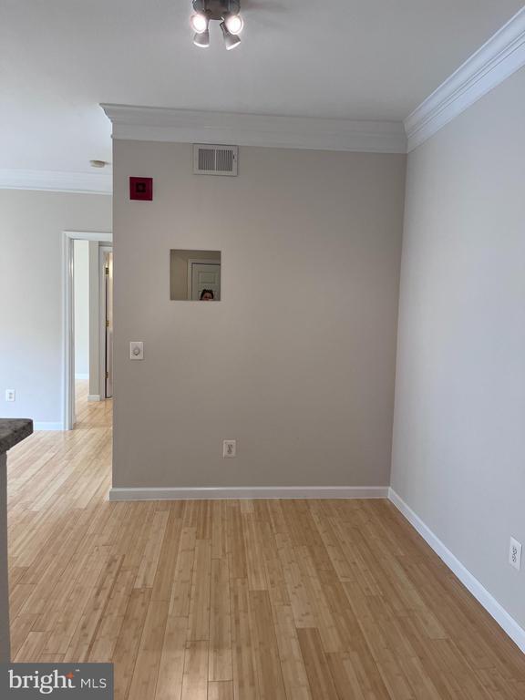 Building Photo - 1601 Spring Gate Dr.