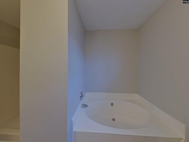 Building Photo - 3 Rice Pointe Ct