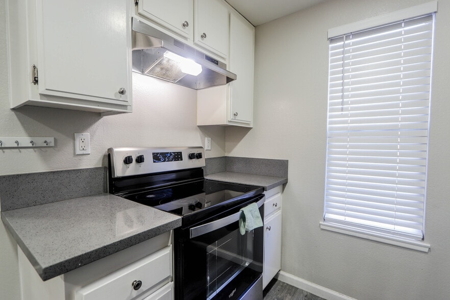 Building Photo - 1162 Desert Willow Ln