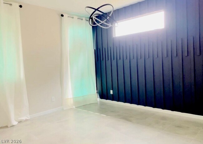 Building Photo - 537 Ruby Mesa Ave