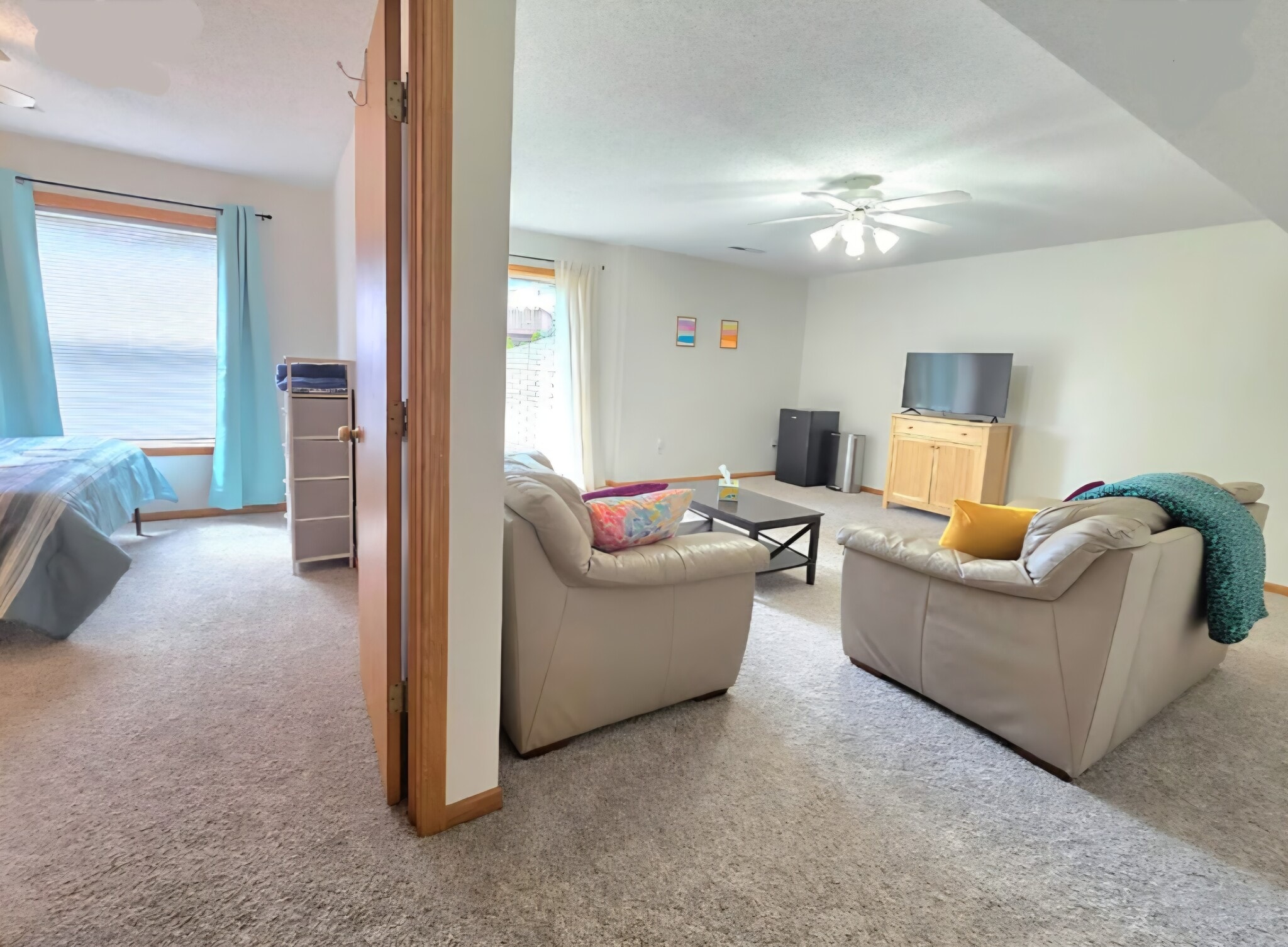 Building Photo - 615 Rachael St