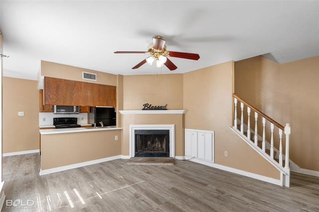 Building Photo - 253 Settlers Park Dr