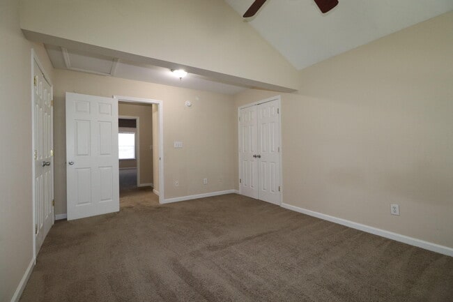 Building Photo - 403 John Sutherland Dr