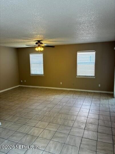 Building Photo - 11671 Tanager Dr