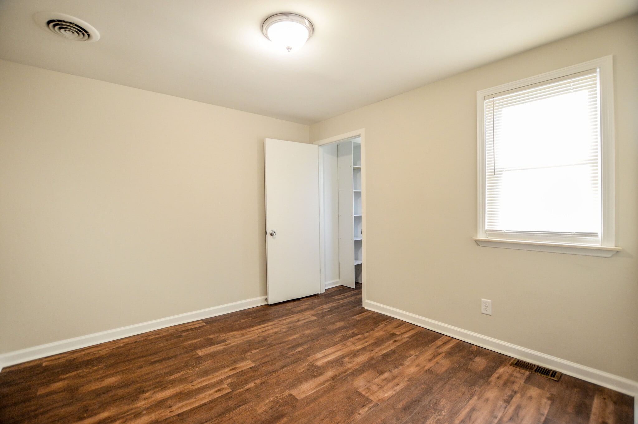 Building Photo - 20053 Homeland St