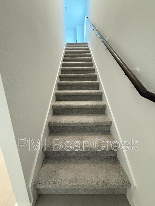 Building Photo - 25777 John Wayne Dr
