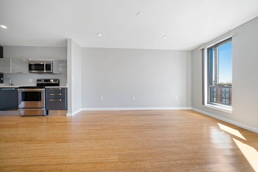 Building Photo - 691 Massachusetts Ave